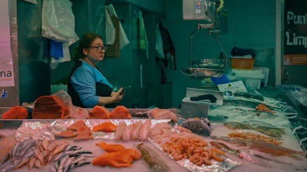 Choisir l'étal parfait pour votre poissonnerie idéale